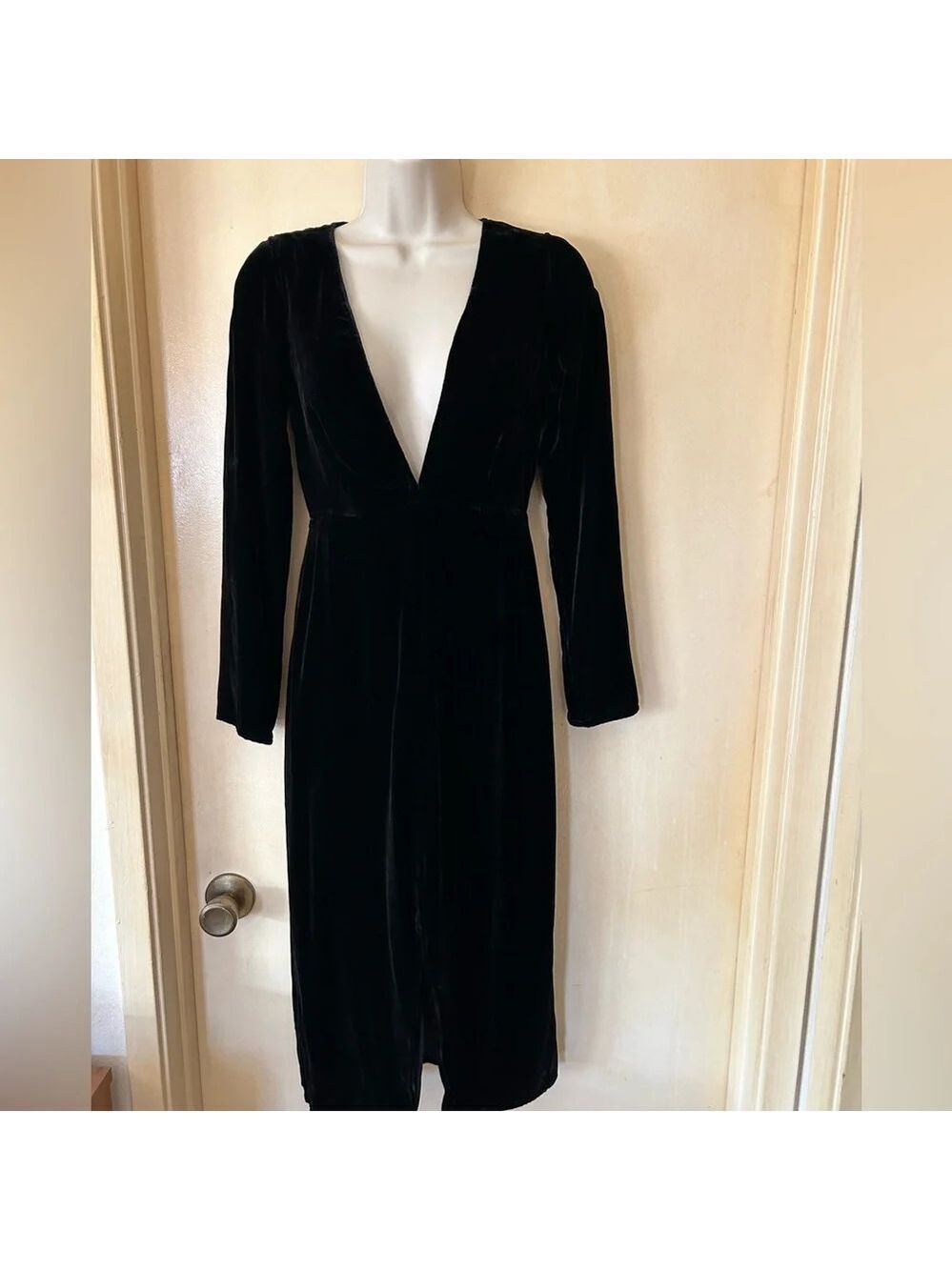 For Love and Lemons black velvet Collette midi size XS